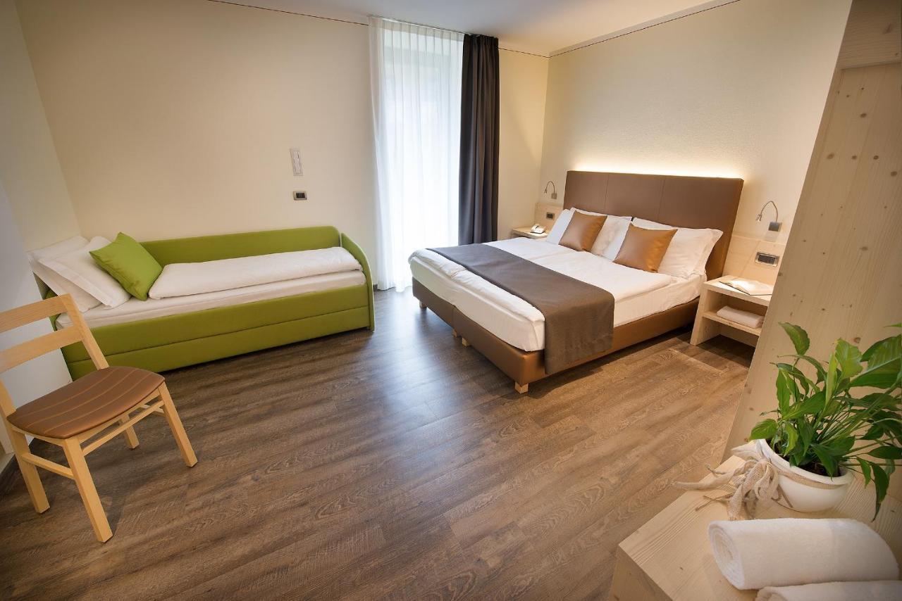 Sporthotel Rosatti Dimaro Exterior foto