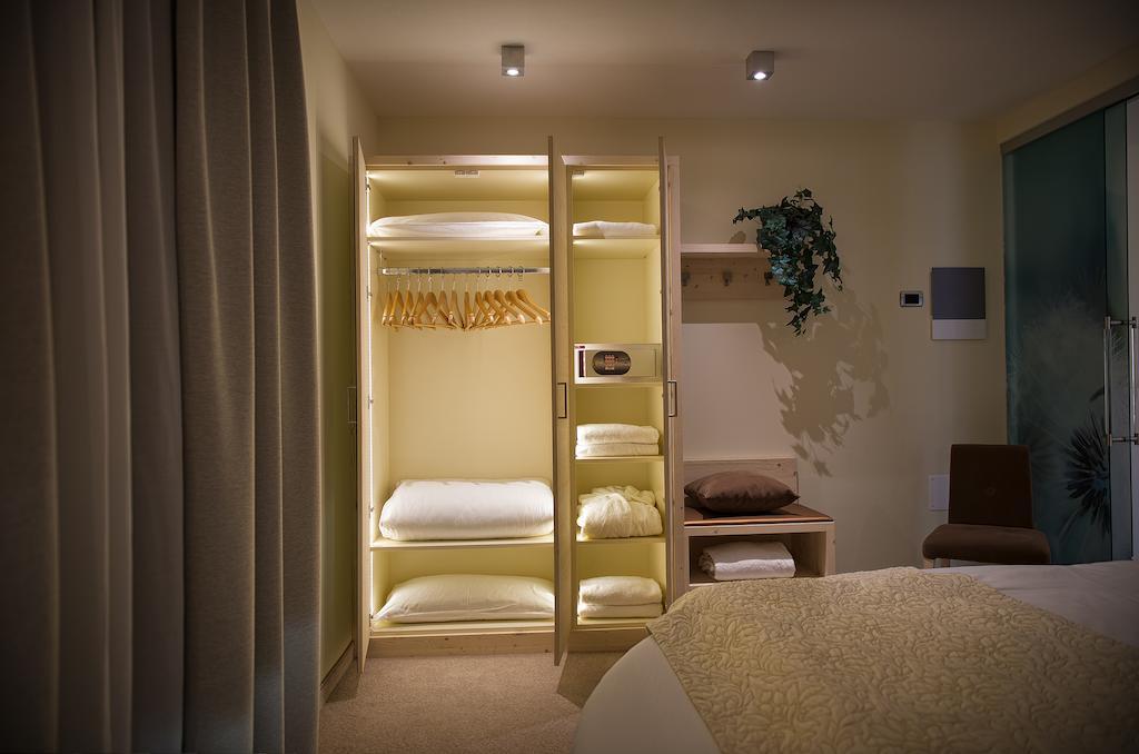 Sporthotel Rosatti Dimaro Habitación foto